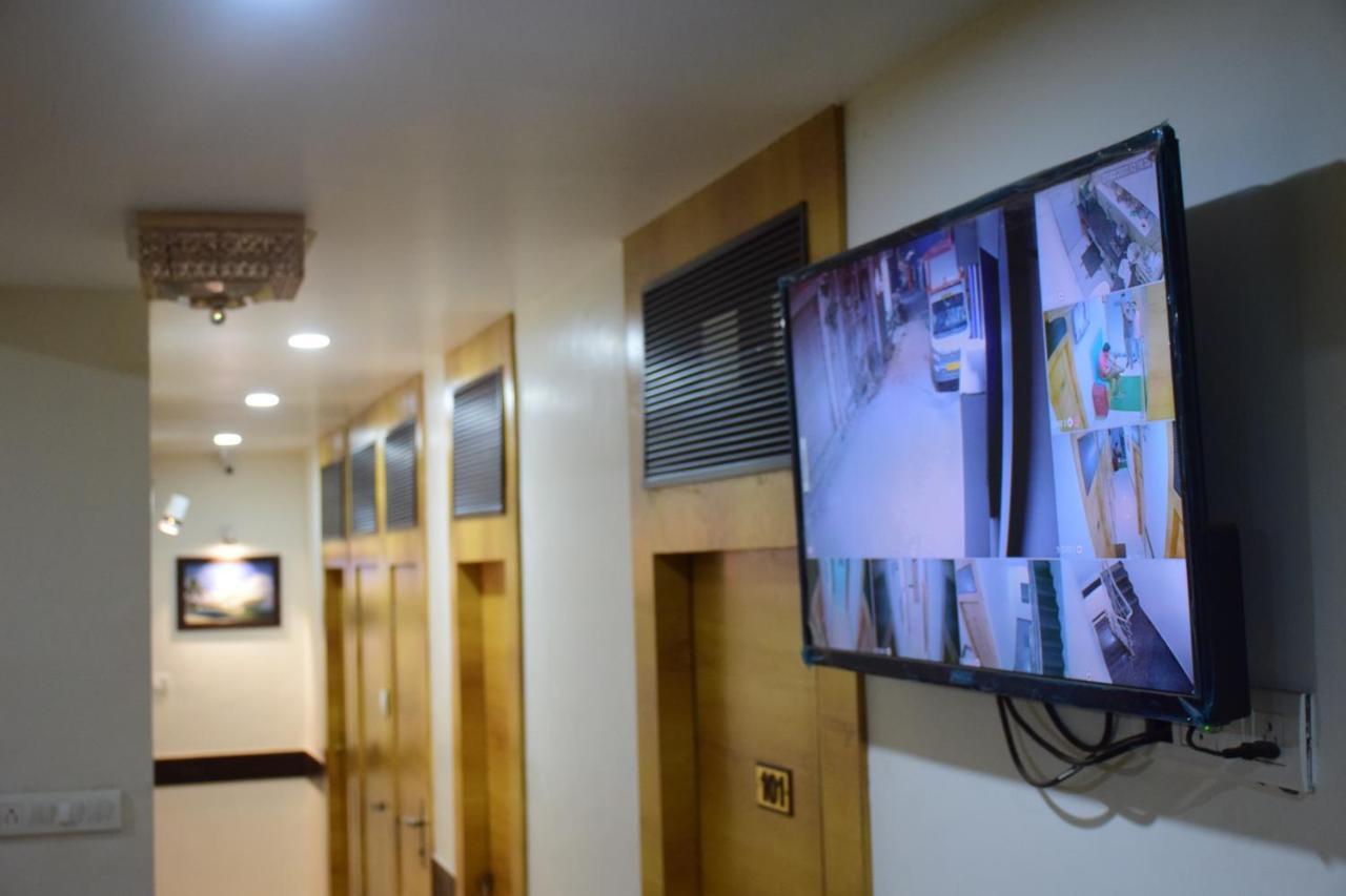 Gateway Suites — Photos 3